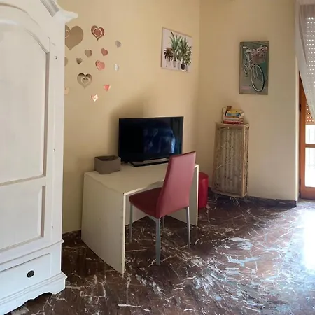 La Dimora Di Vesta Bed and Breakfast 2*