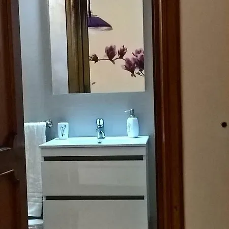 La Dimora Di Vesta Bed and Breakfast